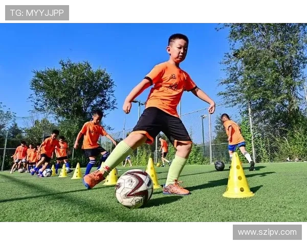 张琳芃：从青涩少年到中国足球防线核心的成长与蜕变之路