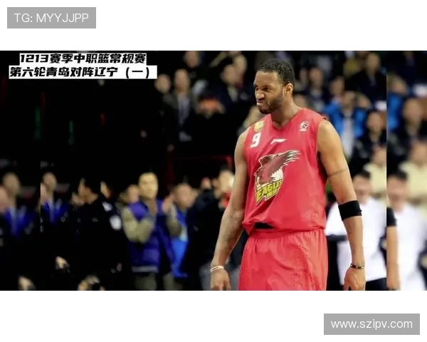 CBA激战麦迪领衔青岛队对决江苏队精彩瞬间回顾