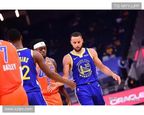 俄克拉荷马城雷霆队对阵金州勇士队的精彩对决分析与赛前展望 俄克拉荷马城雷霆队对阵金州勇士队的精彩对决分析与赛前展望