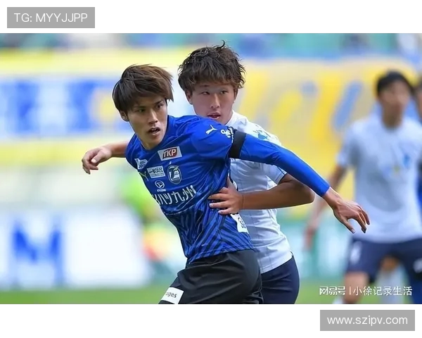 天狼星与哈马比激战正酣双方全力对攻争夺胜利荣耀